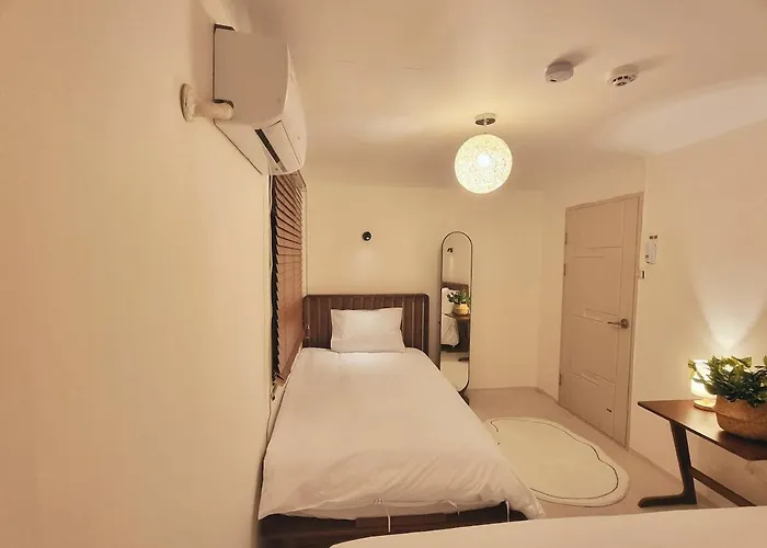 Apartamento Pumpkin Sindang *